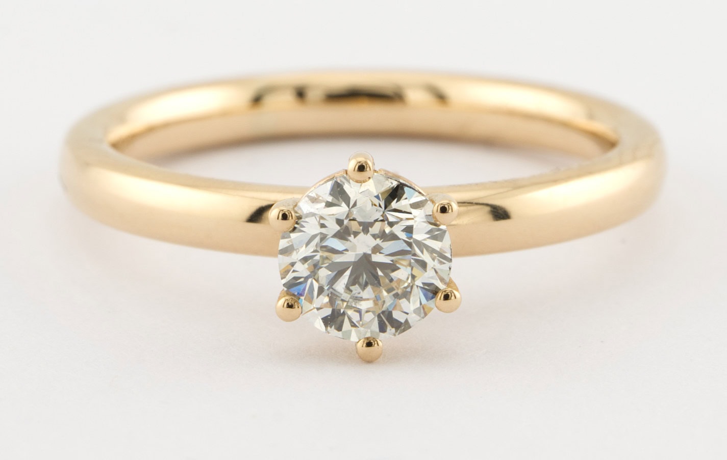 Verlobungsring 750er Gelbgold mit Brillanten Krappenfassung Grote contraste Goldschmiede Köln